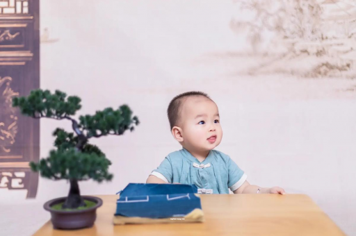 借卵生子机构满月宝宝放屁臭 借卵生子机构满月宝宝放屁臭