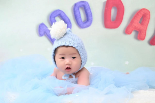 借卵生子机构宝宝总是吸鼻子